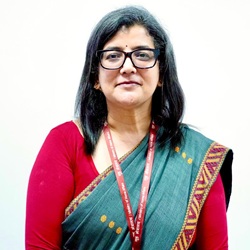 सुश्री स्वपनाली भट्टाचार्य